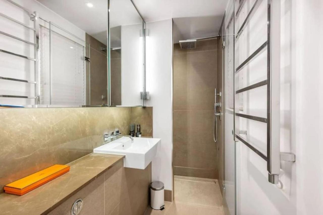 Posh 3 Bedroom Flat With Terrace And Indoor Fireplace In Mayfair, Near Hyde Park Лондон Экстерьер фото