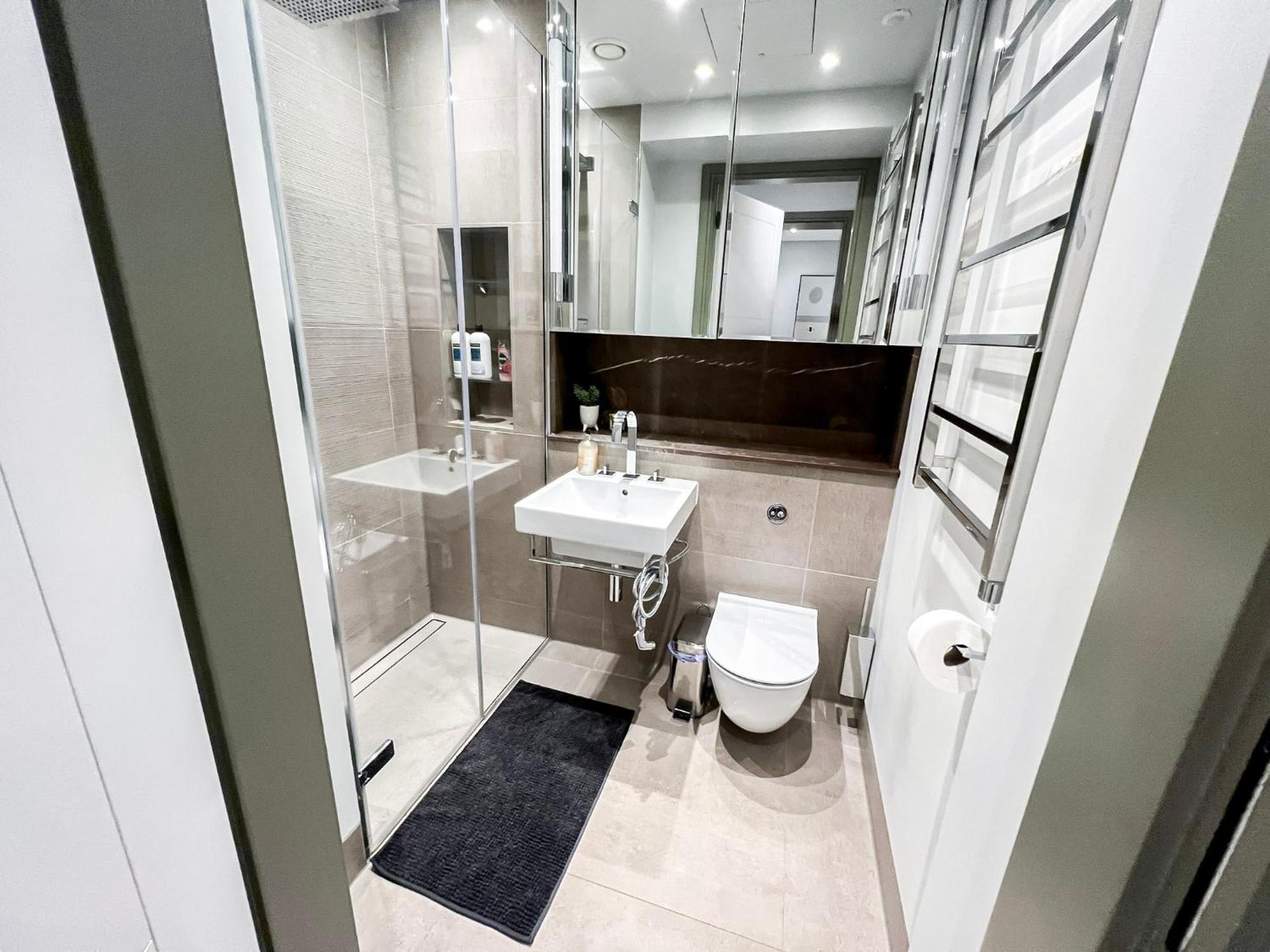 Posh 3 Bedroom Flat With Terrace And Indoor Fireplace In Mayfair, Near Hyde Park Лондон Экстерьер фото